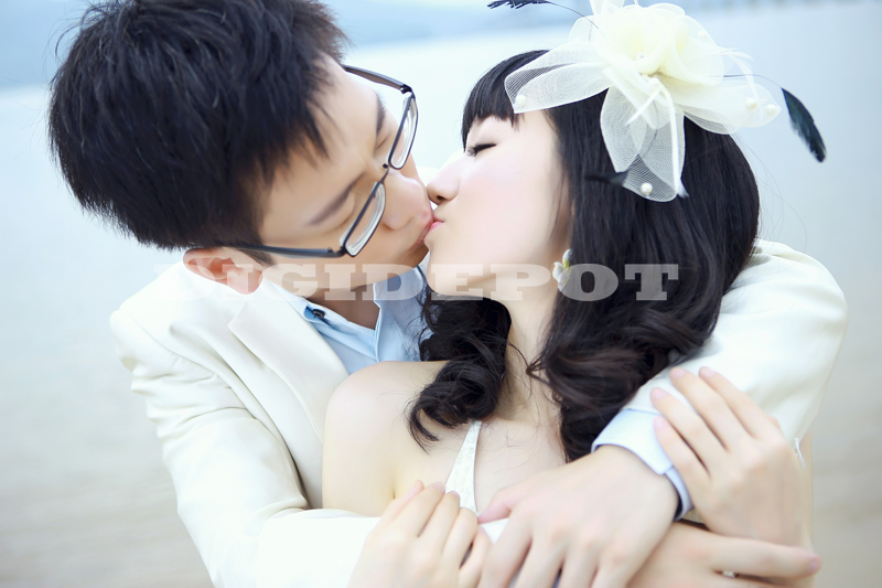 Kiss